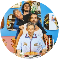 Seletti Porcelain Plate Lipsticks Black Gold Border